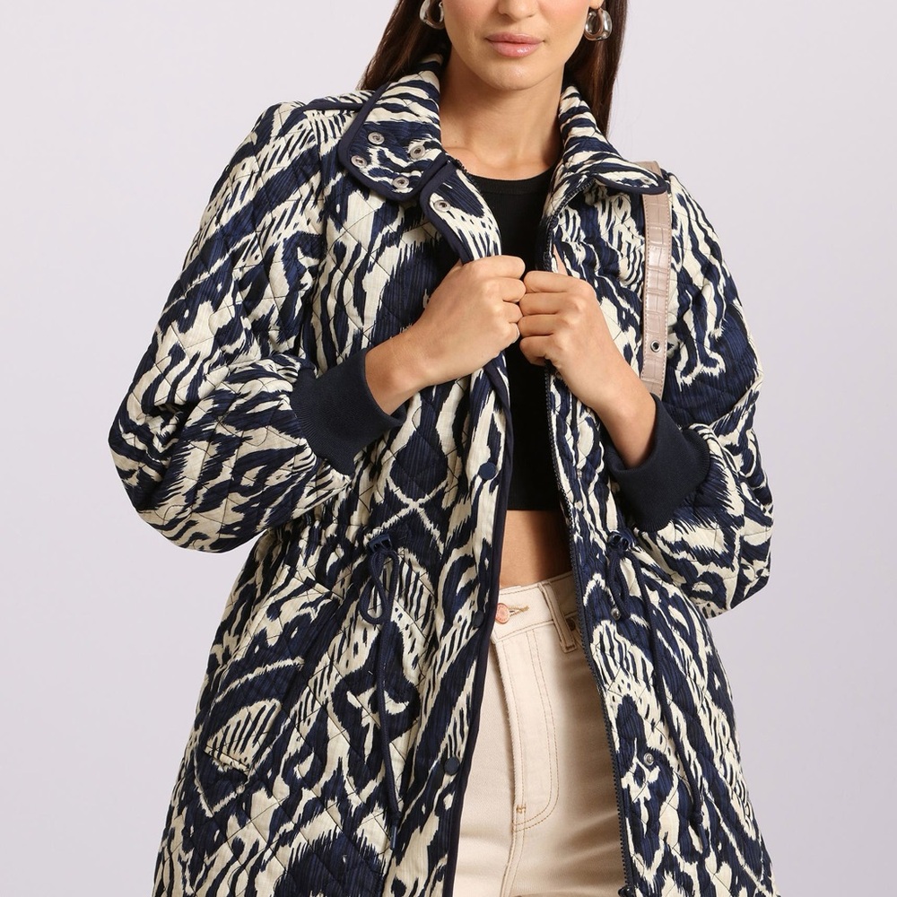 Bagatelle Navy Ivory Ikat Print Quilted Cotton Utility Jacket Coat Size L - Picture 3 of 11
